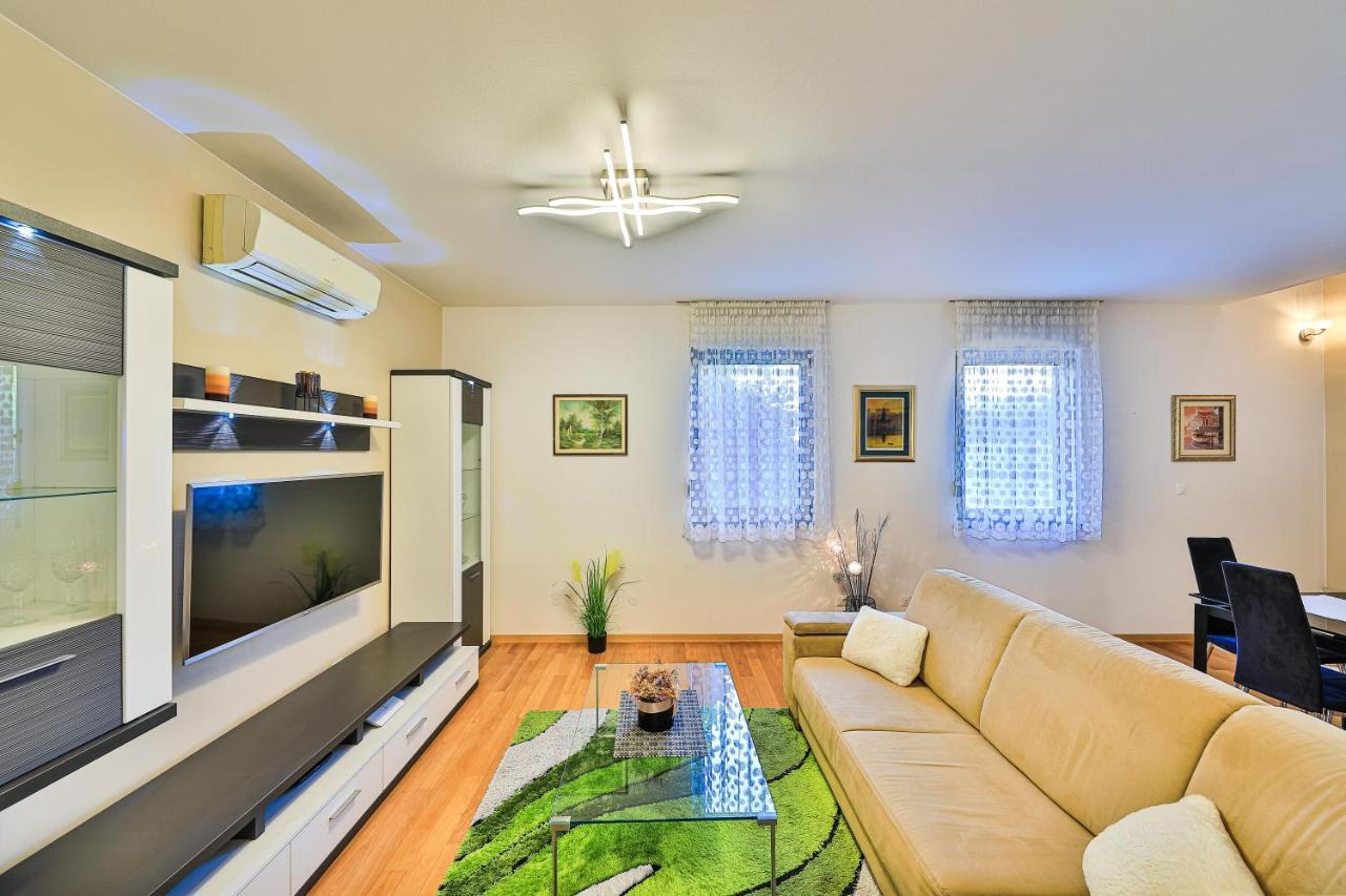 Apartman Toni Appartement Split Buitenkant foto